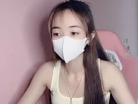 Alee8668 online show from 07/12/26, 05:31