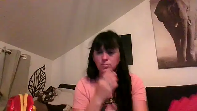 Snapshot of sexujuly88 chatting on 06/23/26, 09:13 sexujuly88 online show from 06/23/26, 09:13
