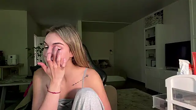 DandyKatty online show from 06/13/26, 12:14