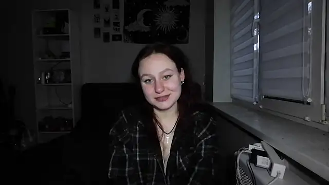 LoiseLovetto online show from 06/06/26, 06:23
