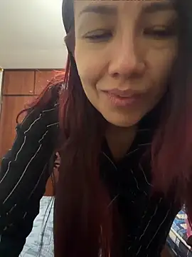 Snapshot of ArielFerrara chatting on 07/04/26, 04:51 ArielFerrara online show from 07/04/26, 04:51