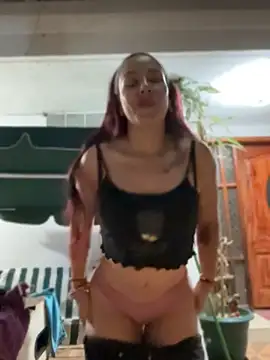 Snapshot of ArielFerrara chatting on 07/19/26, 04:16 ArielFerrara online show from 07/19/26, 04:16