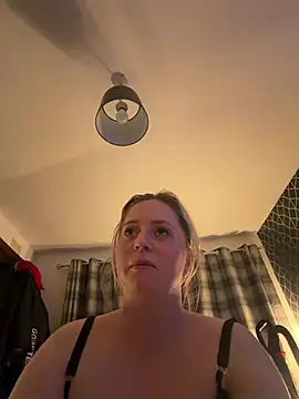 Jasminee210 online show from 06/01/26, 09:16