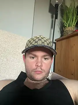 Ronnie153 online show from 06/21/26, 07:27