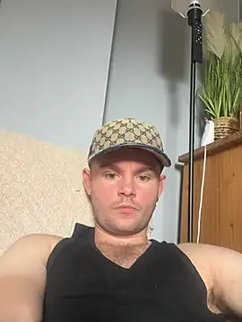 Ronnie153 online show from 08/05/26, 10:29