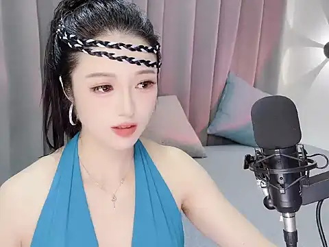 Momo-Wow online show from 06/01/26, 05:53