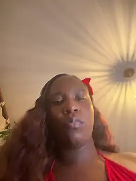 Dulceyesi online show from 06/15/26, 05:09