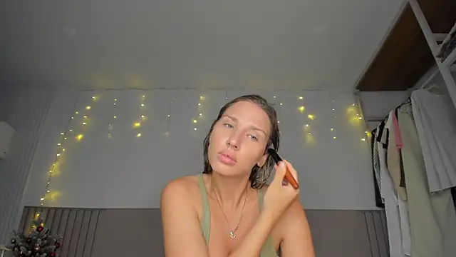 SofiClimbing online show from 02/01/26, 03:16