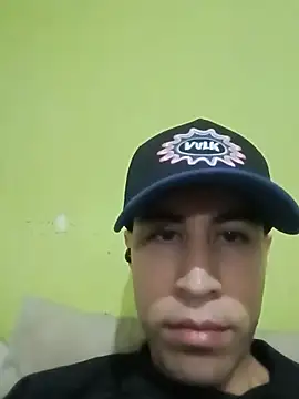 Nawel125 online show from 06/01/26, 07:21
