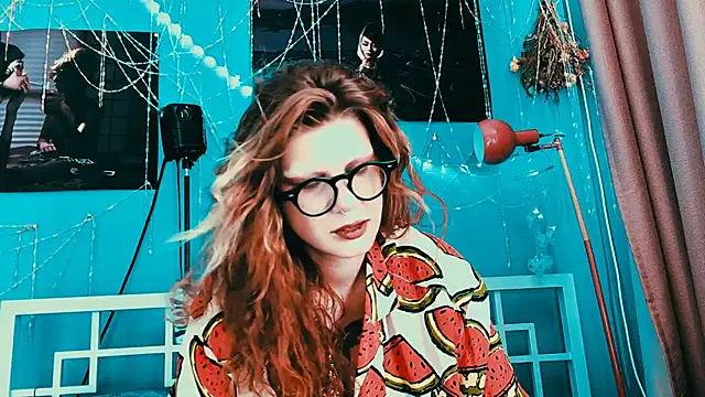 VivienDarkbloom online show from 07/03/26, 10:21