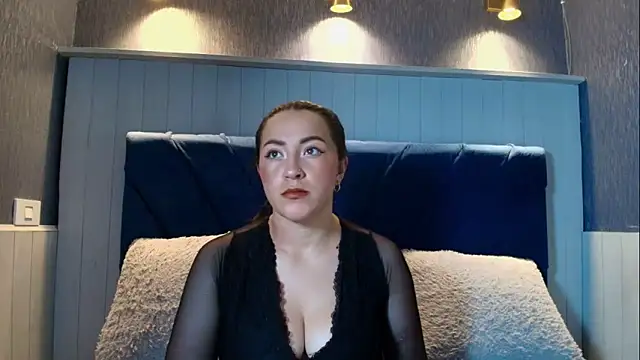 Snapshot of Lyannasex chatting on 07/01/26, 08:30 Lyannasex online show from 07/01/26, 08:30