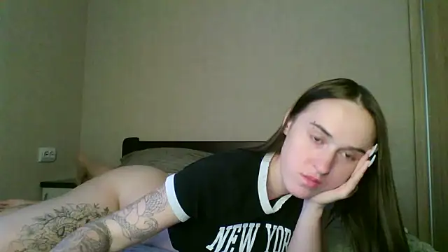 elliza snow online show from 06/18/26, 11:36