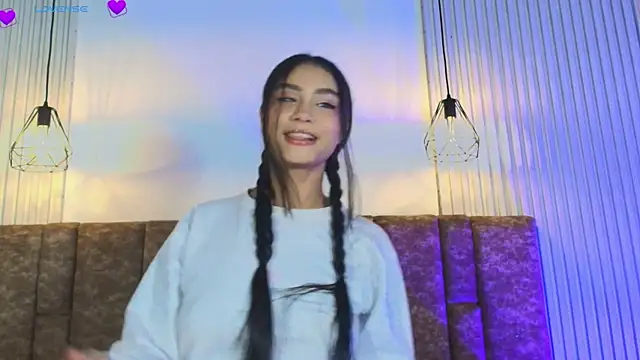 KENNIA SWEETIEE online show from 06/17/26, 11:23
