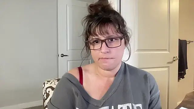 maddiliz online show from 09/20/25, 12:11