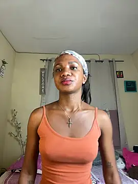 annybrannd1 online show from 06/25/26, 05:23