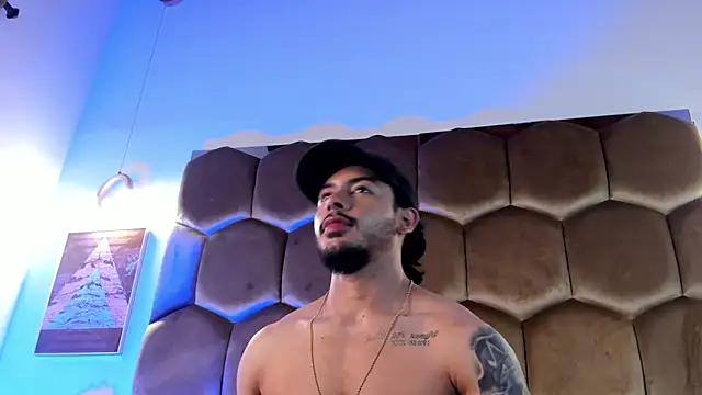 Justin WhiteJS online show from 06/19/26, 10:52