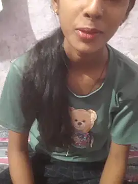 Saloni-Tyagi online show from 06/18/26, 01:15