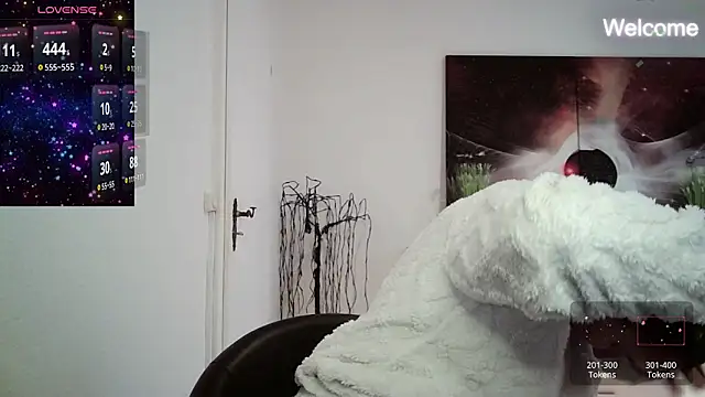 Yevgeshka-Milashka online show from 03/02/25, 06:16