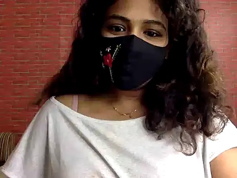 Nisha-moon online show from 08/01/26, 07:18