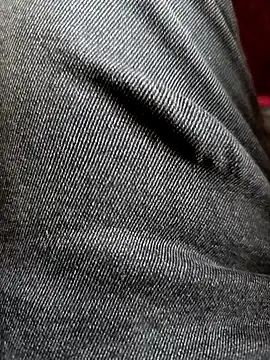 Snapshot of Singlemaleforcouples chatting on 01/22/25, 02:03 Singlemaleforcouples online show from 01/22/25, 02:03