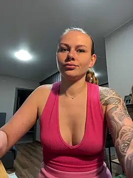 MonoGirl online show from 06/19/26, 07:50