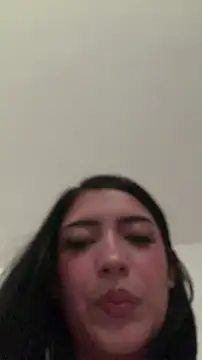 Snapshot of Nicolegh_ chatting on 07/13/26, 02:03 Nicolegh online show from 07/13/26, 02:03