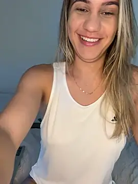 Snapshot of Betinhaalves chatting on 06/16/26, 05:04 Betinhaalves online show from 06/16/26, 05:04