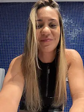 Snapshot of Betinhaalves chatting on 07/12/26, 01:51 Betinhaalves online show from 07/12/26, 01:51