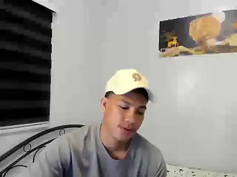 Snapshot of urfucker_vinz chatting on 07/17/26, 02:45 urfucker vinz online show from 07/17/26, 02:45