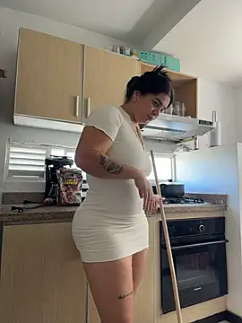Siri Luxx online show from 06/28/26, 05:19