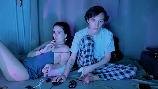 Perfect CoupleXX online show from 07/15/26, 08:14
