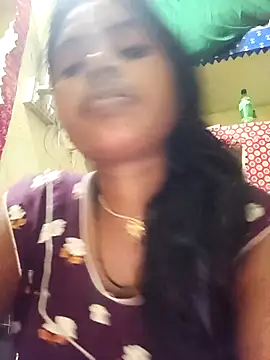 Snapshot of KRITIKA01990 chatting on 06/13/26, 09:57 KRITIKA01990 online show from 06/13/26, 09:57