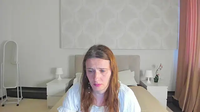 Snapshot of Kathrine-Meyer chatting on 06/20/26, 01:09 Kathrine-Meyer online show from 06/20/26, 01:09