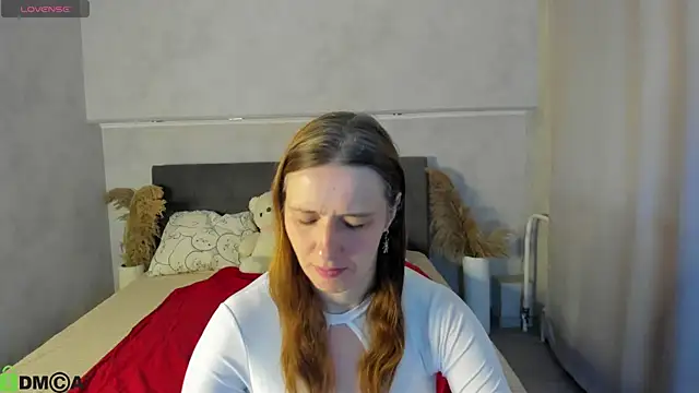 Snapshot of Kathrine-Meyer chatting on 07/13/26, 01:08 Kathrine-Meyer online show from 07/13/26, 01:08