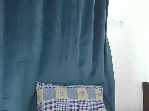 Snapshot of Naughtysavage chatting on 06/06/26, 10:31 Naughtysavage online show from 06/06/26, 10:31