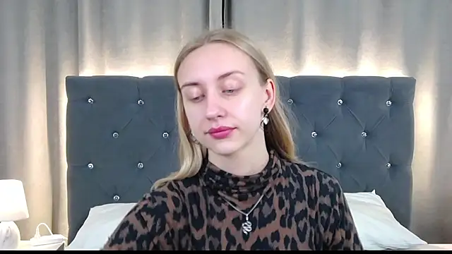 LirienVexx online show from 07/18/26, 03:54