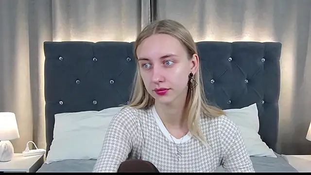 LirienVexx online show from 07/19/26, 03:54