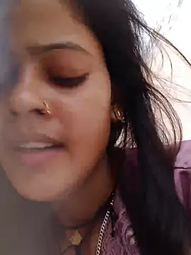 Snapshot of Hot_bhabi0123 chatting on 07/01/26, 03:08 Hot bhabi0123 online show from 07/01/26, 03:08