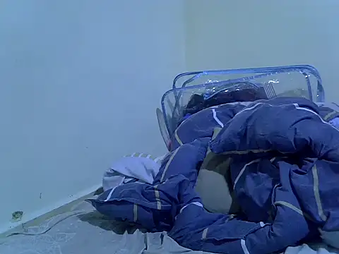 cuddle lover1 online show from 06/15/26, 11:23