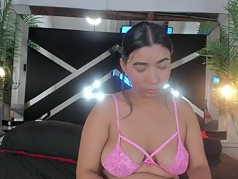 Little-Cherry- online show from 06/05/26, 06:02