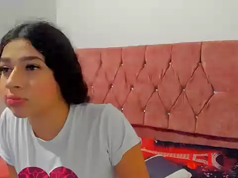 estrella fiery online show from 06/05/26, 03:46