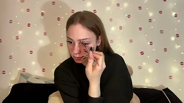 itskylieee online show from 07/01/26, 10:17