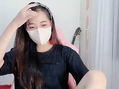 BUNNIIE MIE online show from 06/23/26, 01:58
