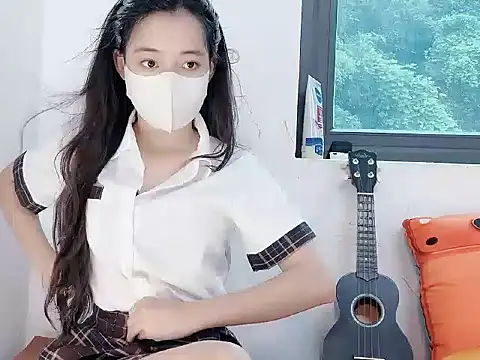 BUNNIIE MIE online show from 07/12/26, 03:19
