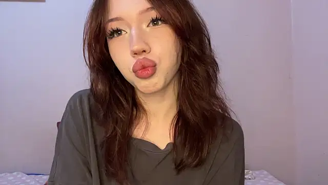 moonlure online show from 07/19/26, 10:13