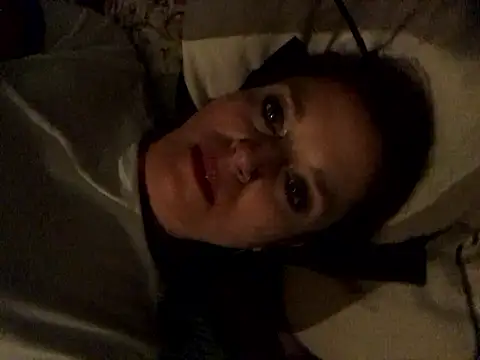 fresasabrosa69 online show from 06/18/26, 04:57