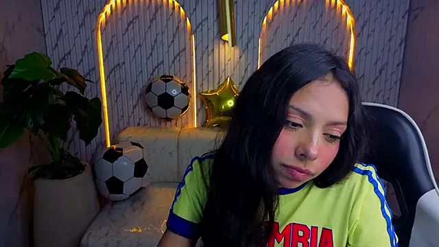 samantha tx  online show from 06/24/26, 03:27