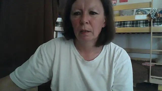 Snapshot of Schastlivaya43 chatting on 06/11/26, 08:01 Schastlivaya43 online show from 06/11/26, 08:01