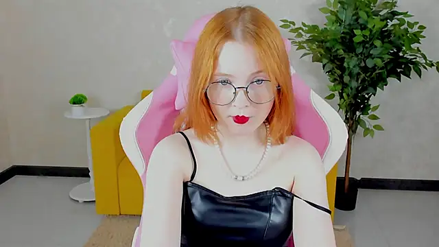 ari-kittyy online show from 06/13/26, 04:10