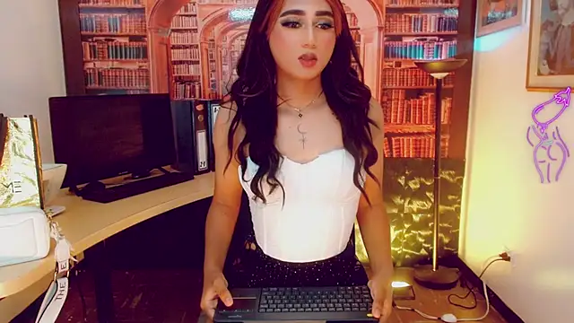 Kimberly Lopez online show from 06/12/26, 03:27